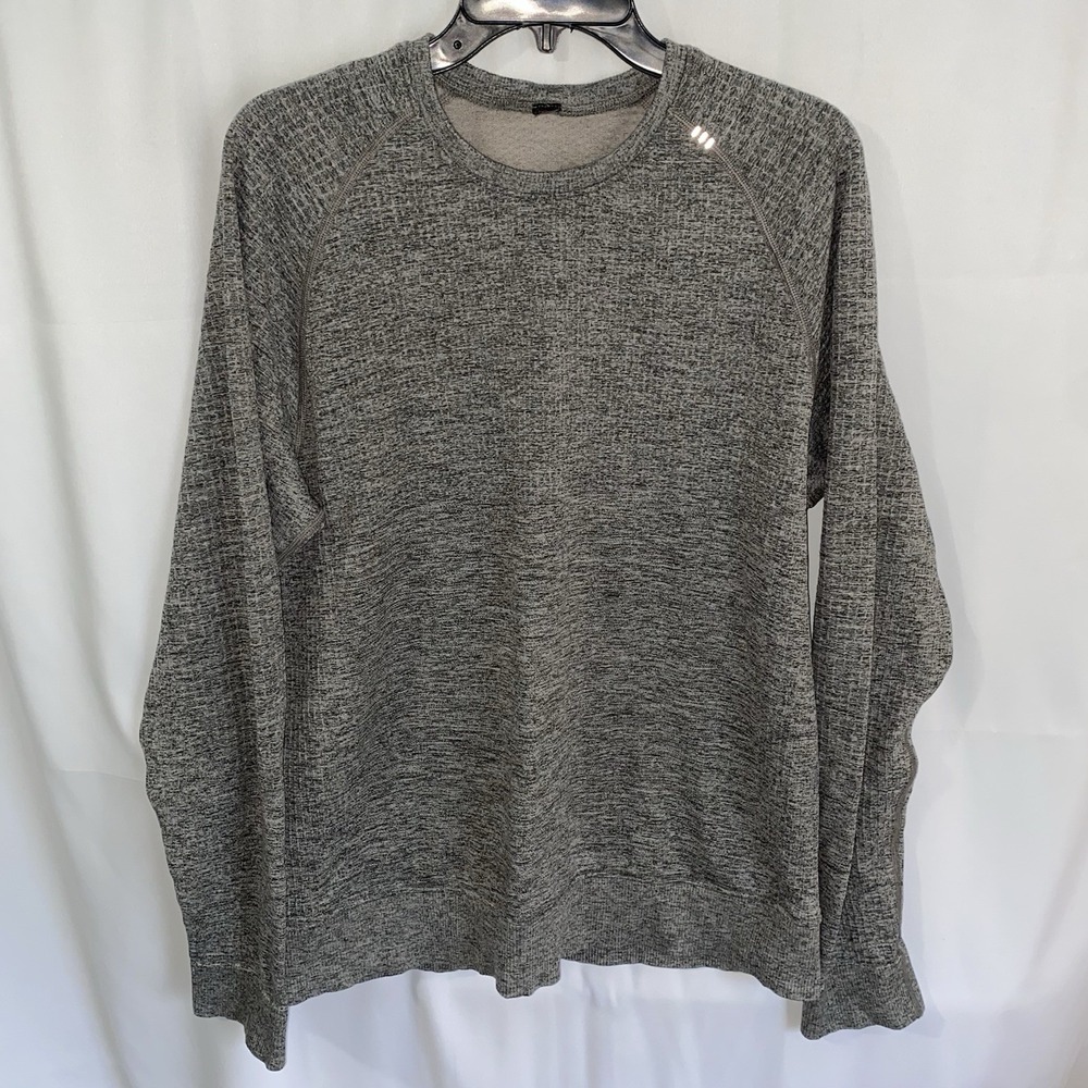 Lululemon Engineered Warmth Long-Sleeve Crew Gray Mens Large